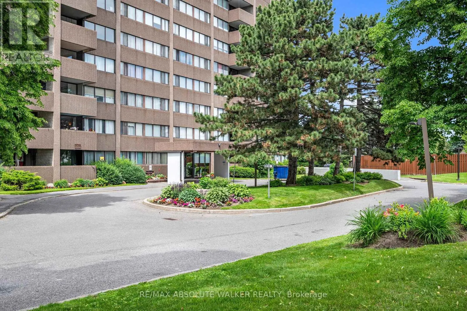 2003 - 1285 CAHILL DRIVE