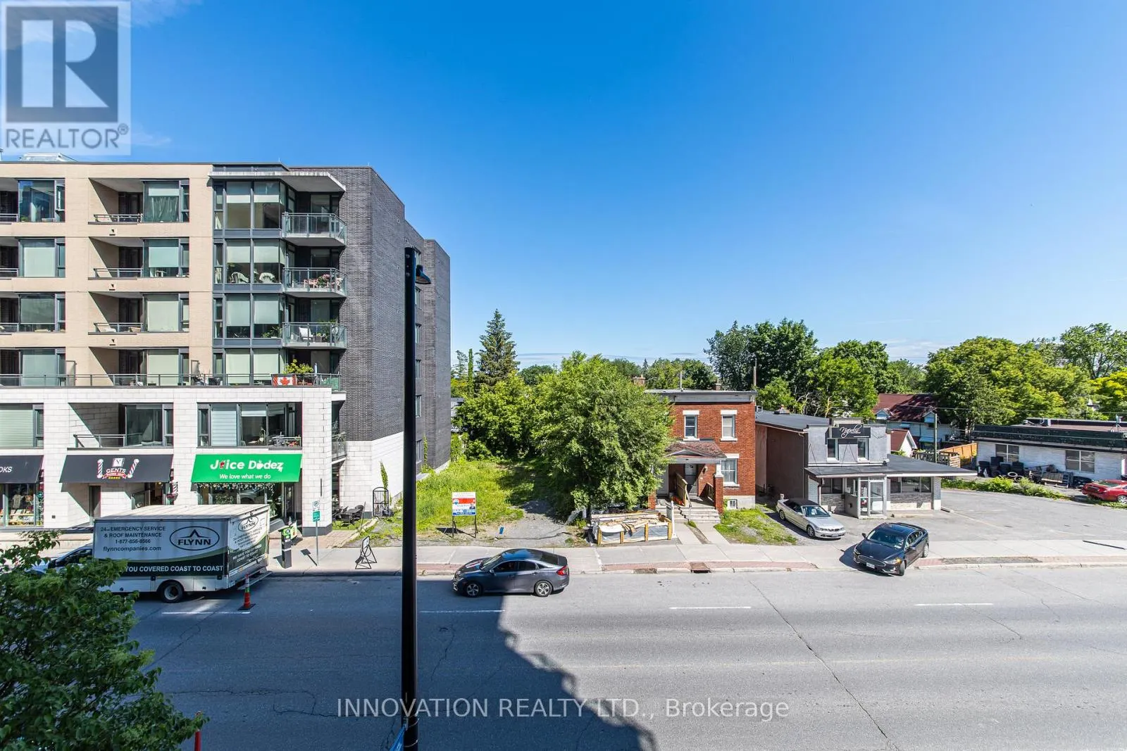 209 - 88 RICHMOND ROAD