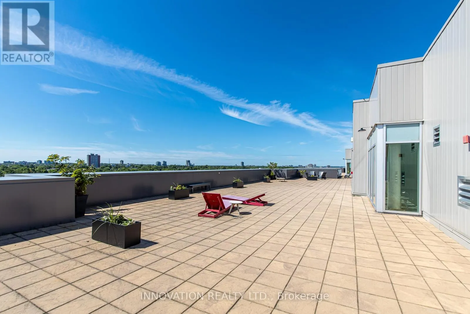 209 - 88 RICHMOND ROAD
