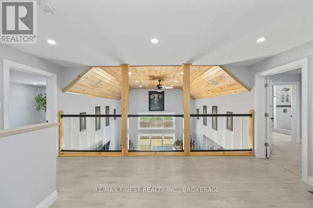 952 COUNTY ROAD 6