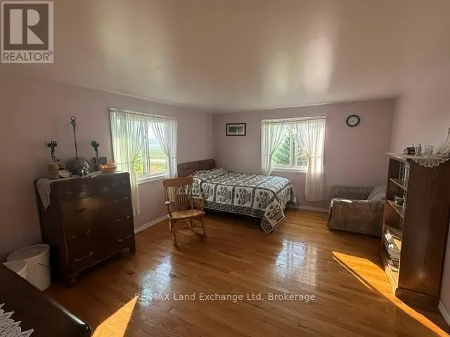 559 BERVIE SIDE ROAD
