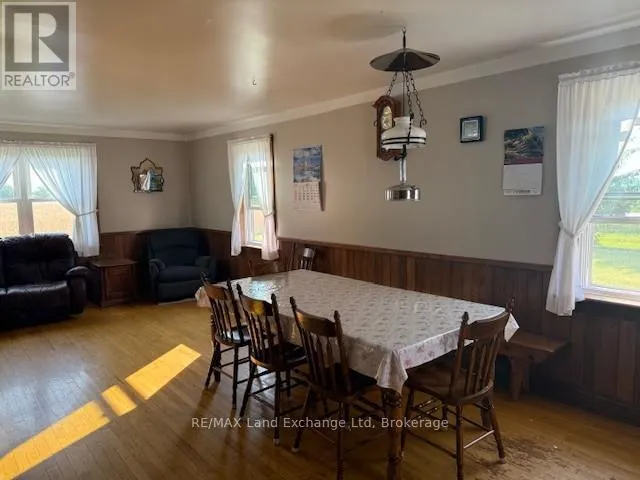 559 BERVIE SIDE ROAD