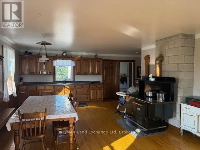 559 BERVIE SIDE ROAD