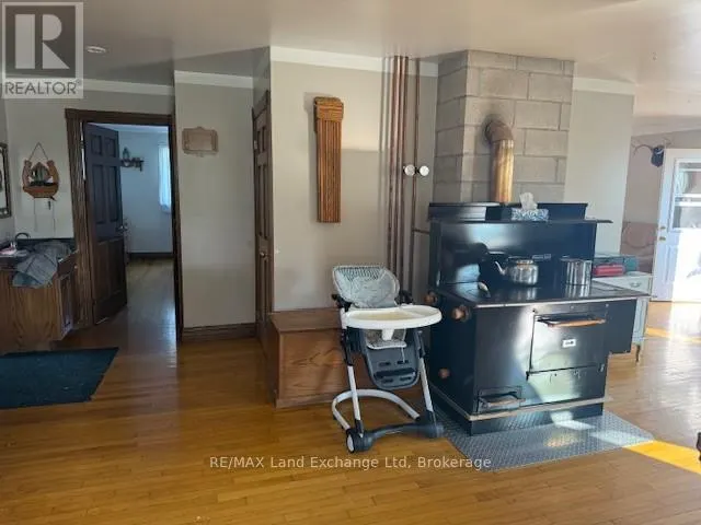559 BERVIE SIDE ROAD