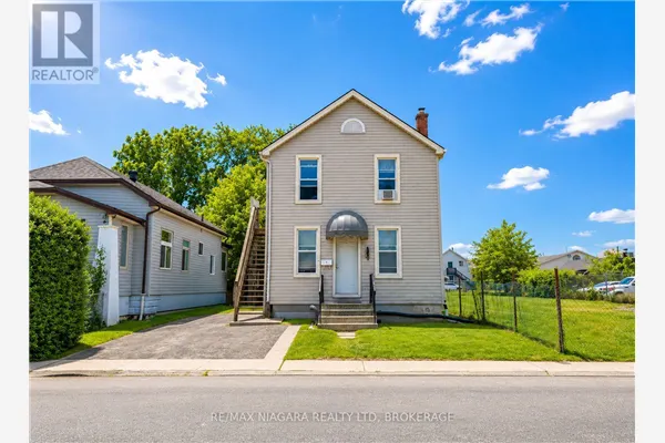 4 MANCHESTER AVENUE