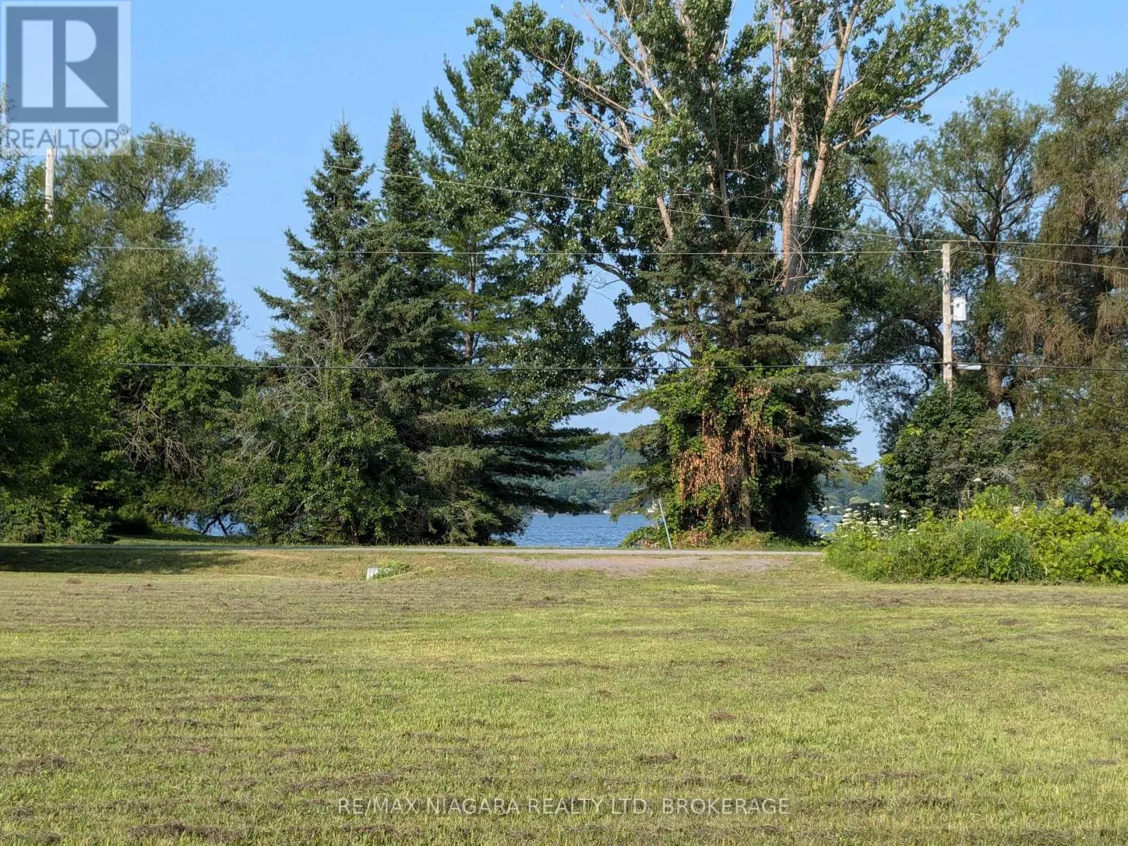 48 YOUNGS POINT ROAD