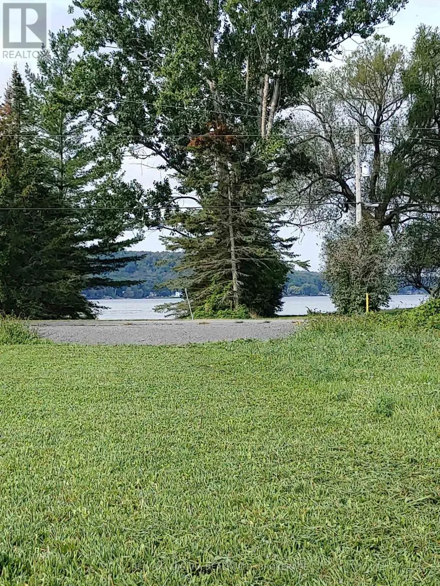 48 YOUNGS POINT ROAD