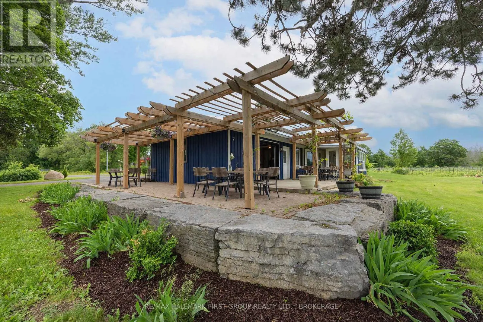 9656 LOYALIST PARKWAY