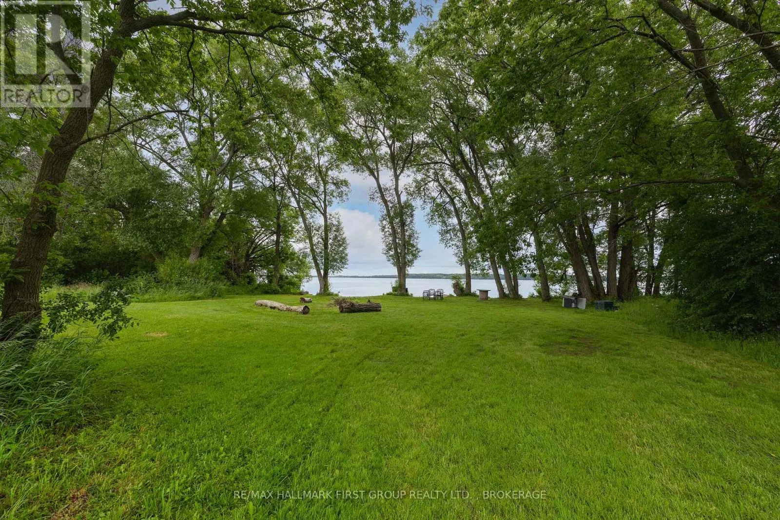 9656 LOYALIST PARKWAY
