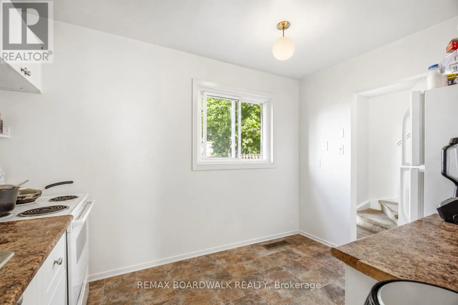 85 - 3202 STOCKTON DRIVE