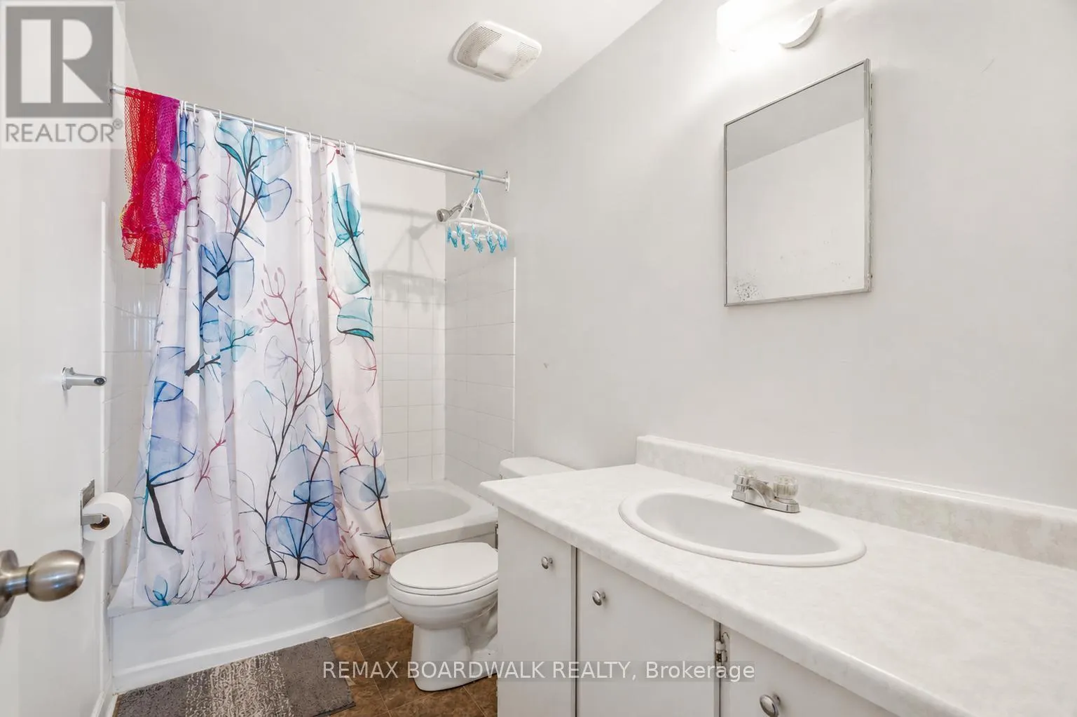 85 - 3202 STOCKTON DRIVE