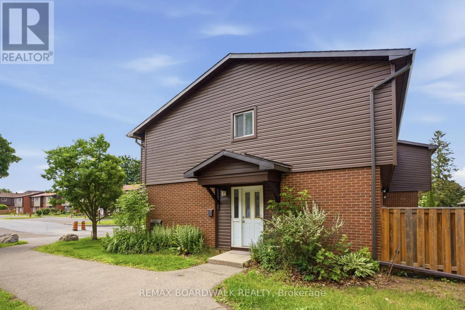 85 - 3202 STOCKTON DRIVE
