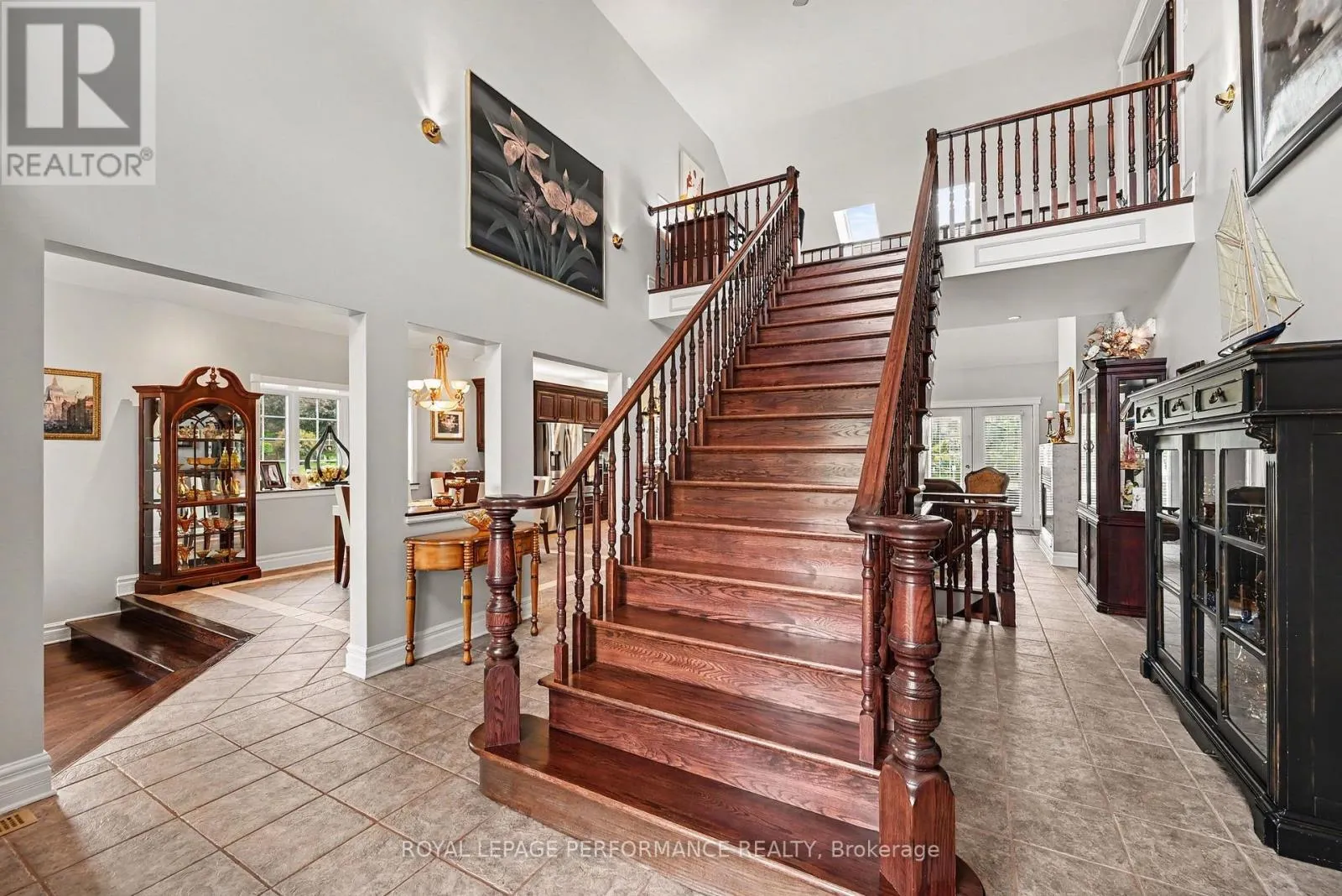 18 CHANTINE DRIVE