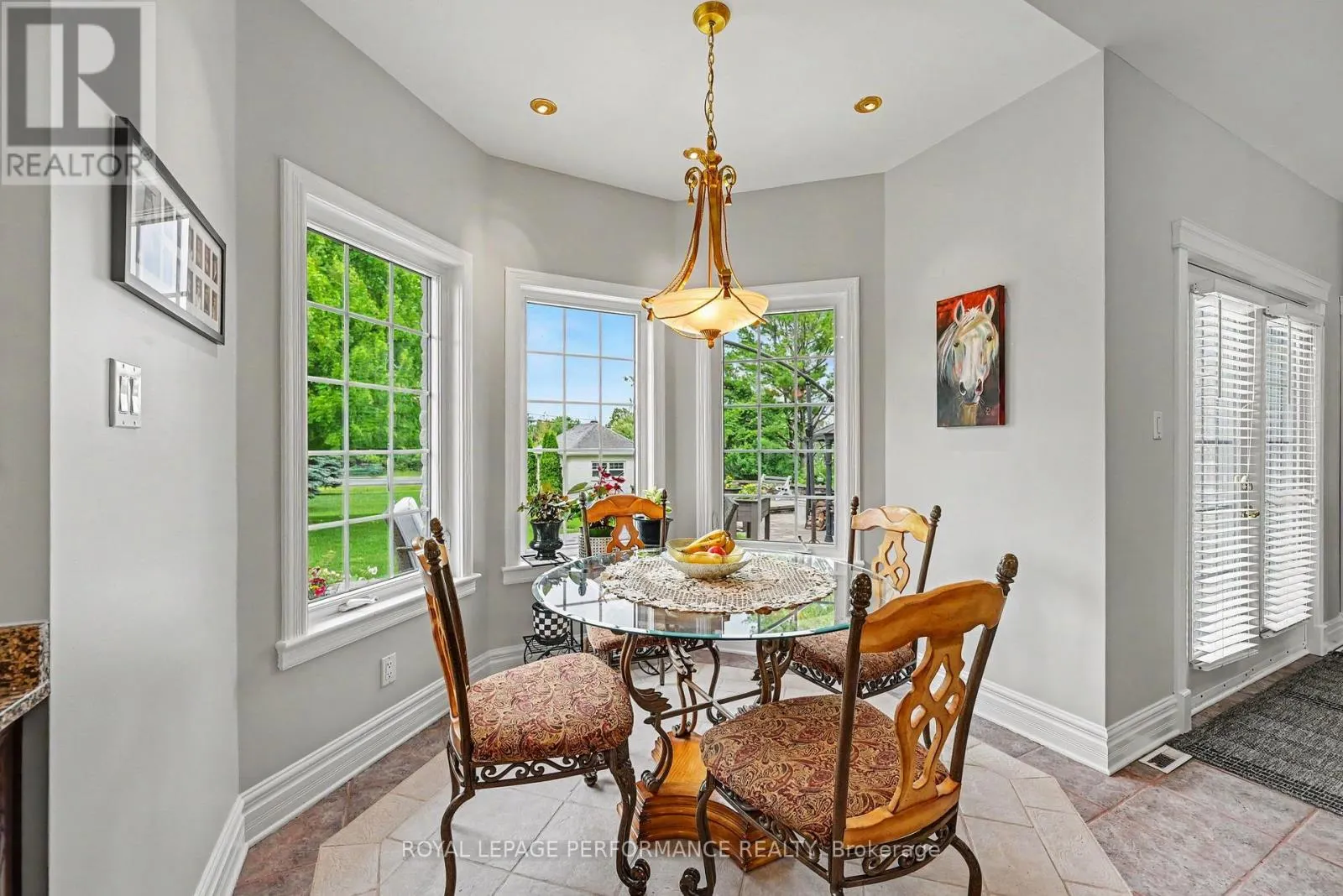 18 CHANTINE DRIVE