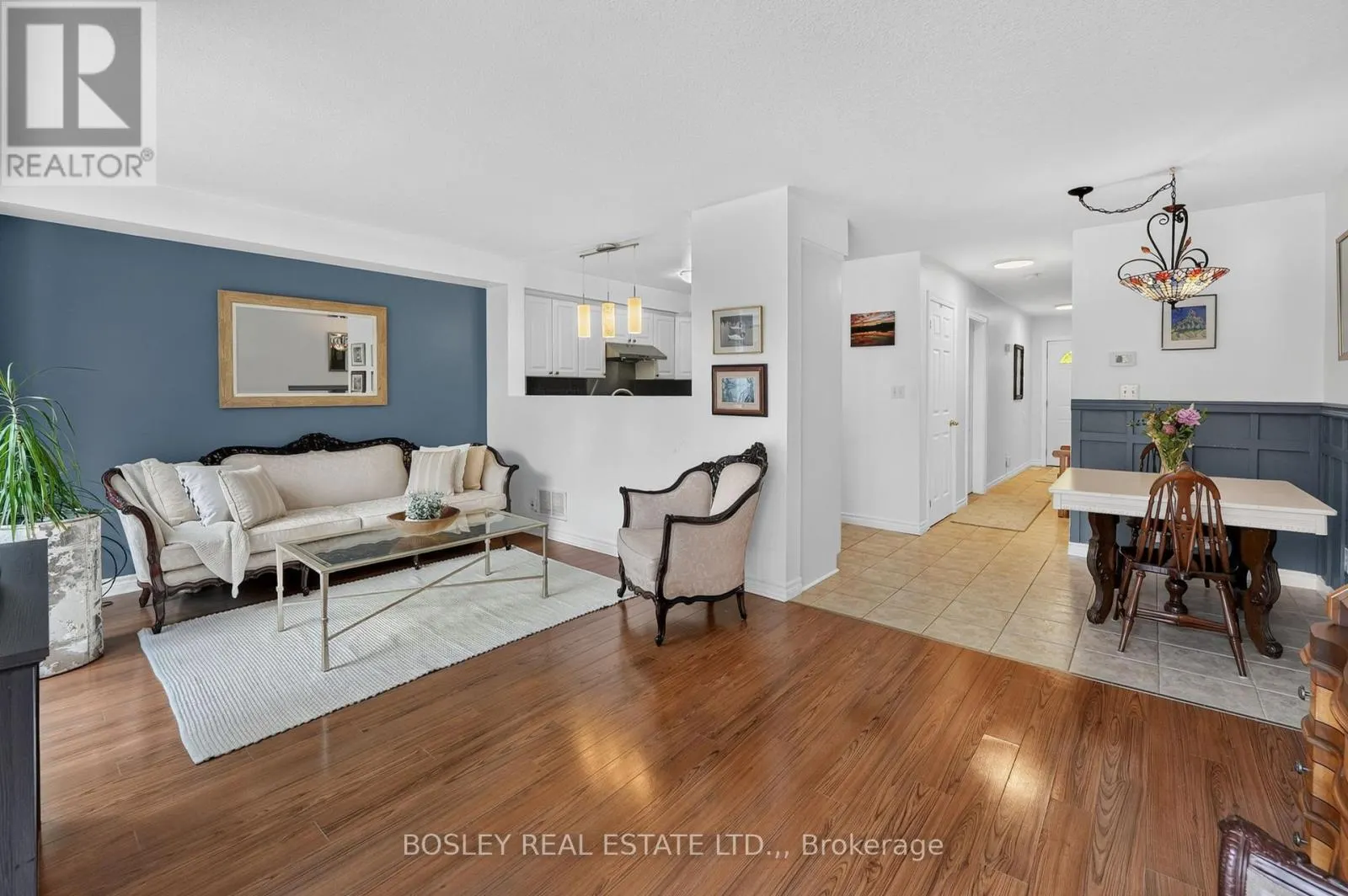 10 - 6263 VALLEY WAY #10