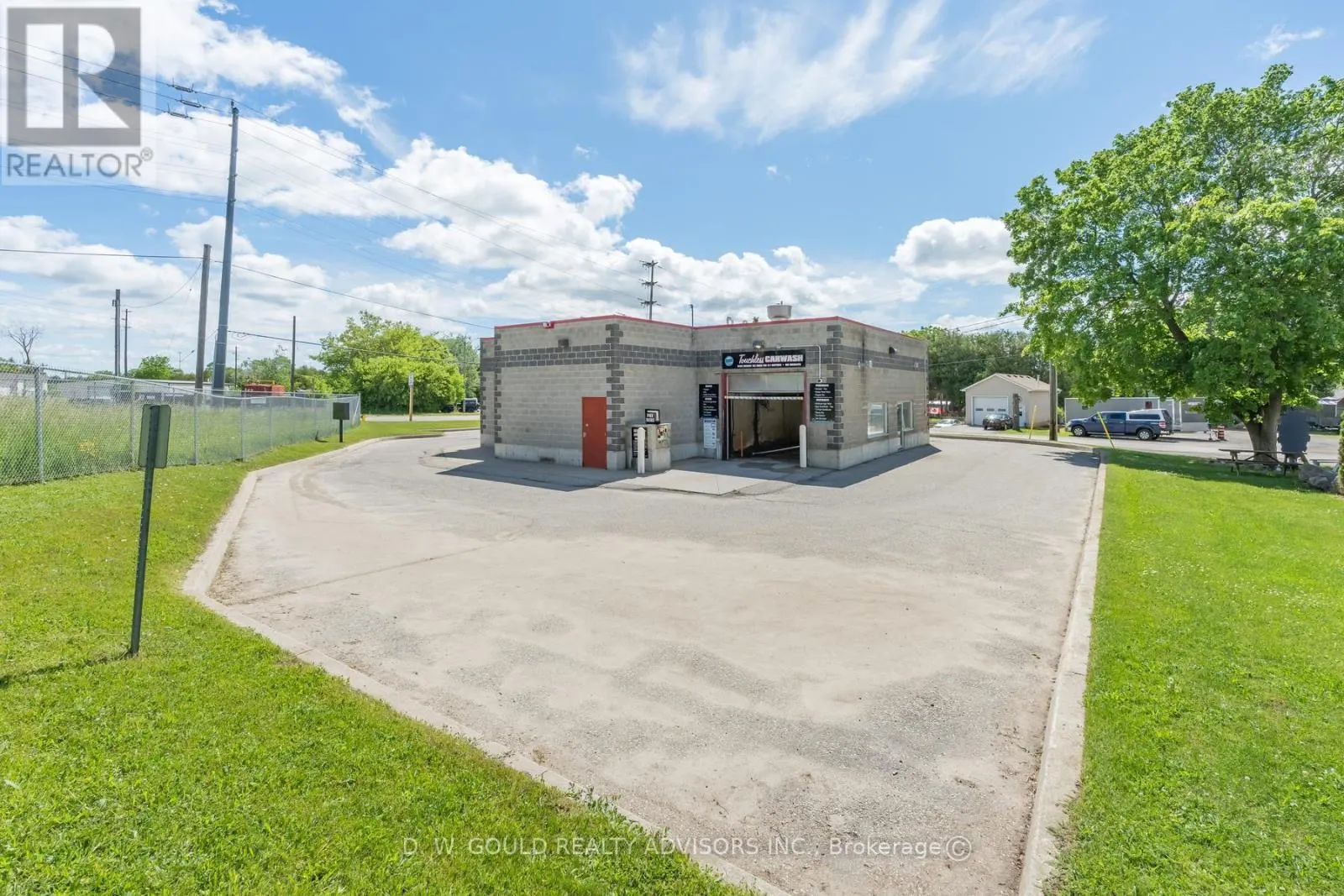 165 MAIN STREET N