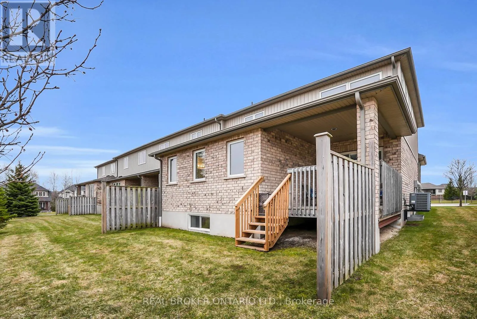 66 - 31 TOWNSEND DRIVE