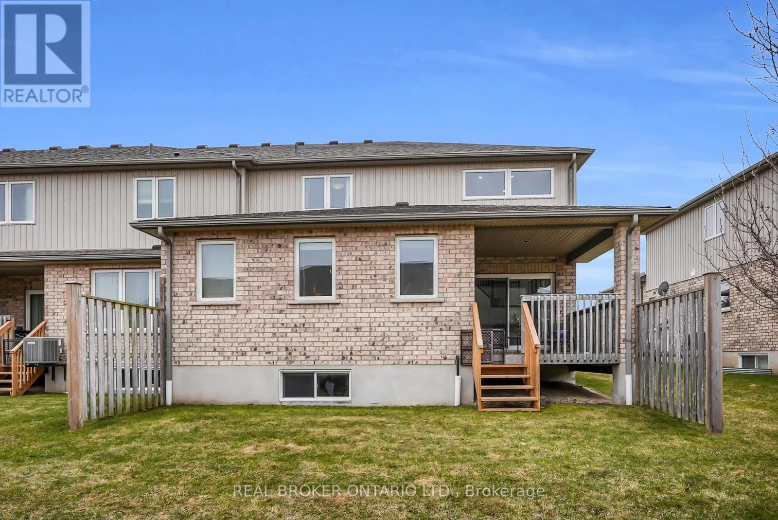 66 - 31 TOWNSEND DRIVE