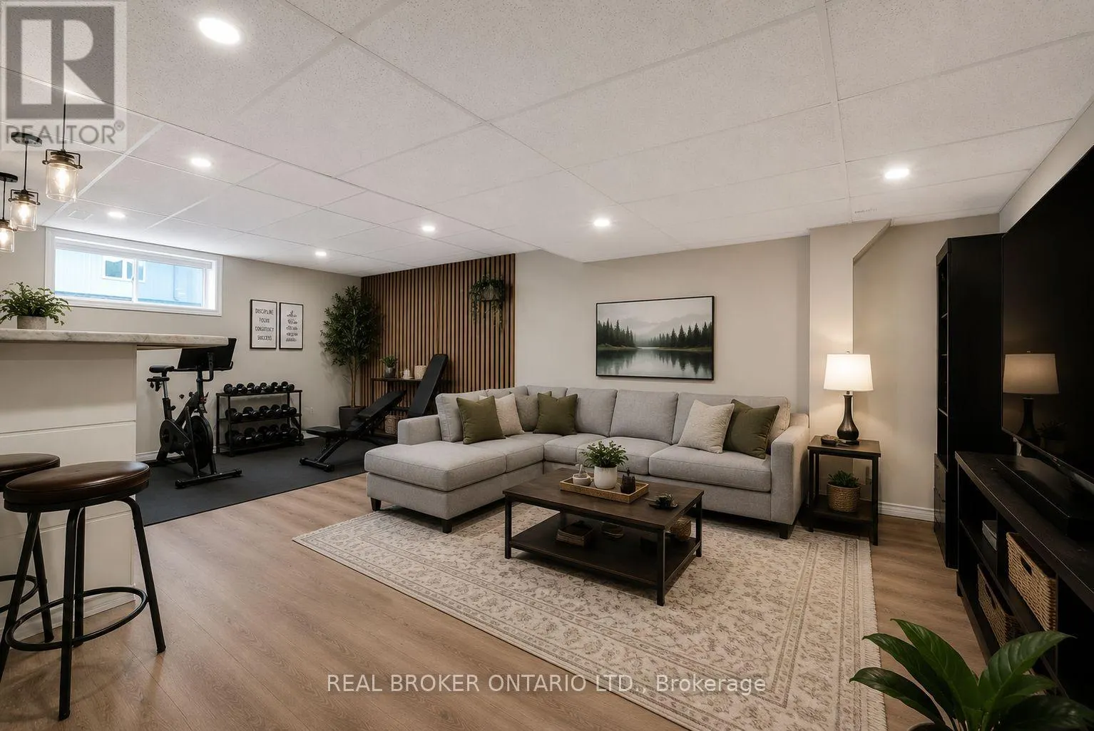 66 - 31 TOWNSEND DRIVE