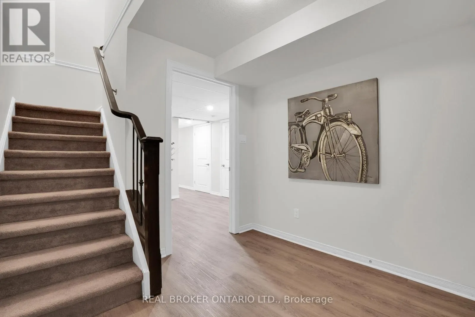 66 - 31 TOWNSEND DRIVE