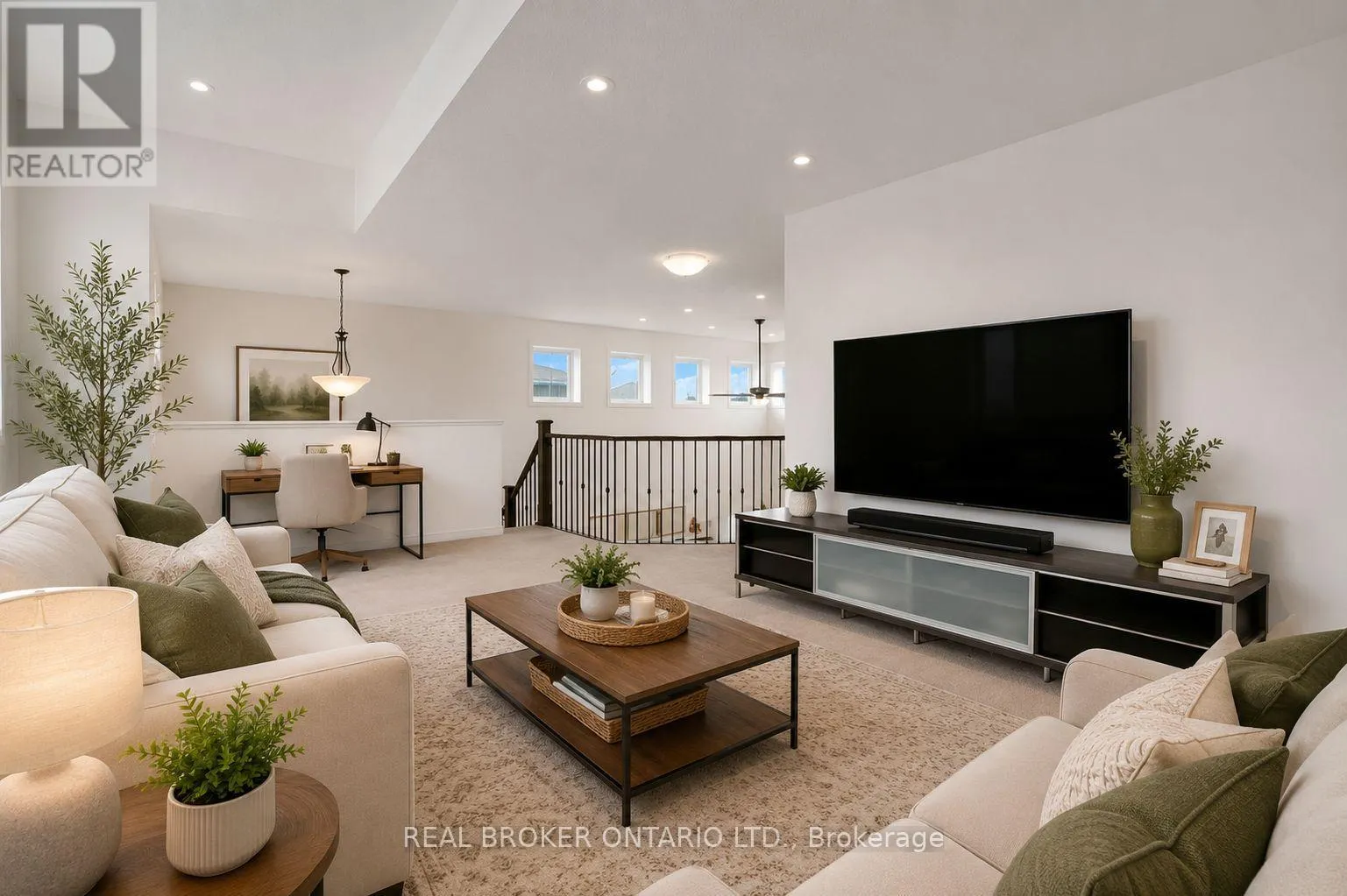 66 - 31 TOWNSEND DRIVE