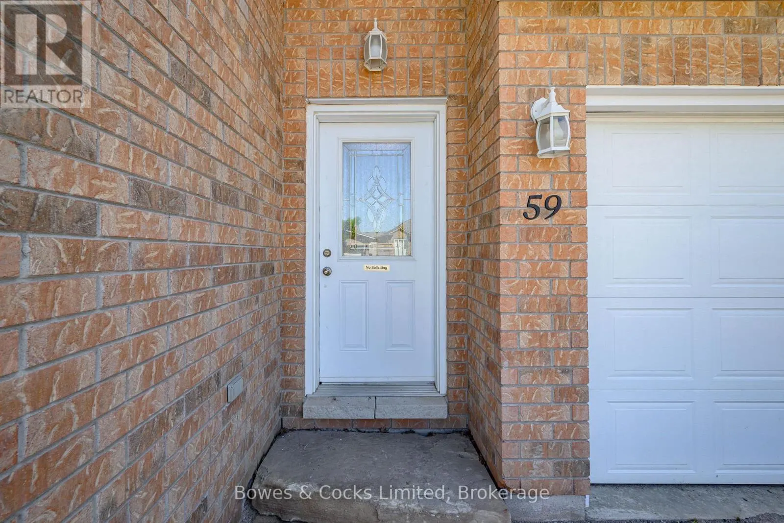 59 BIRCH CRESCENT