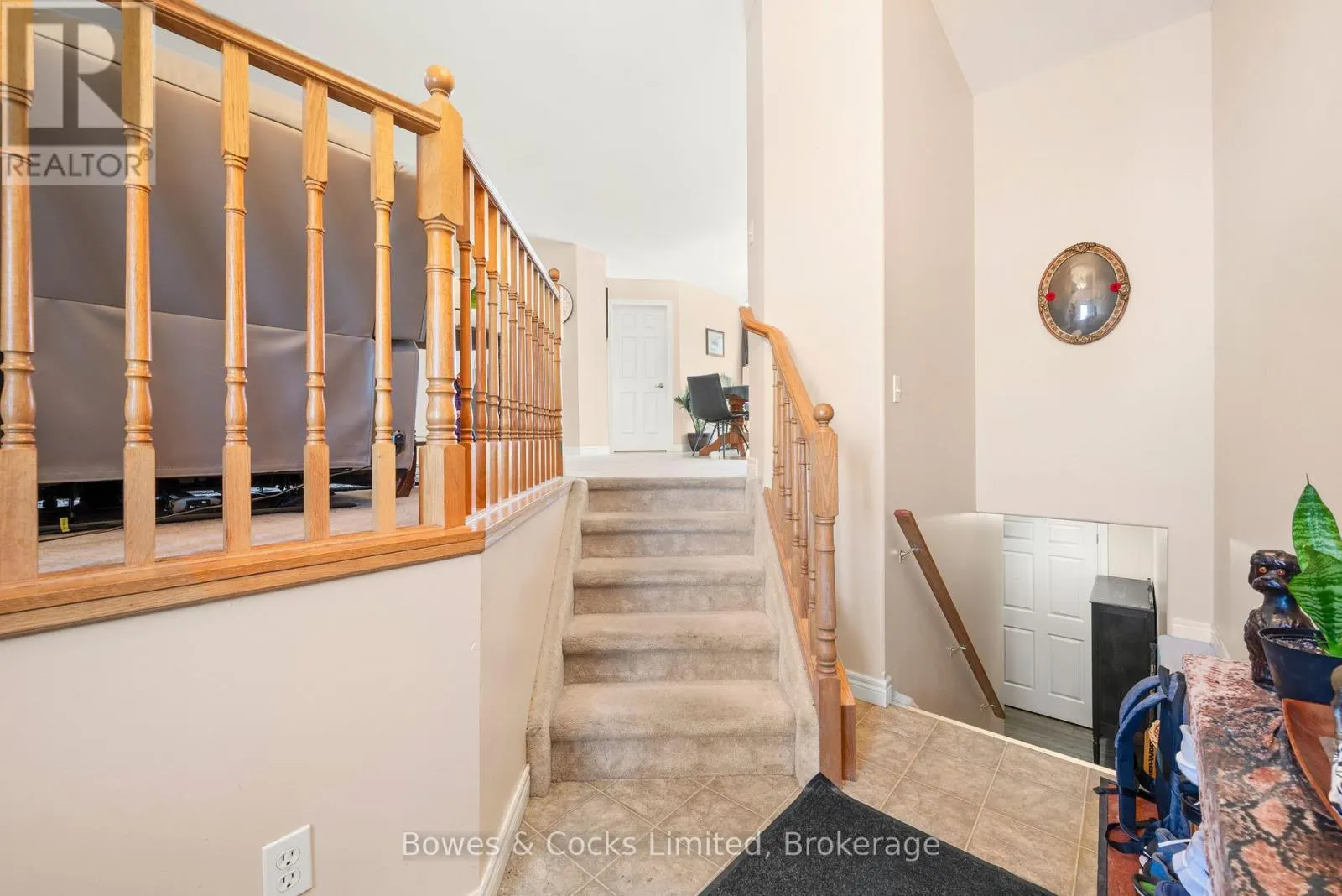 59 BIRCH CRESCENT