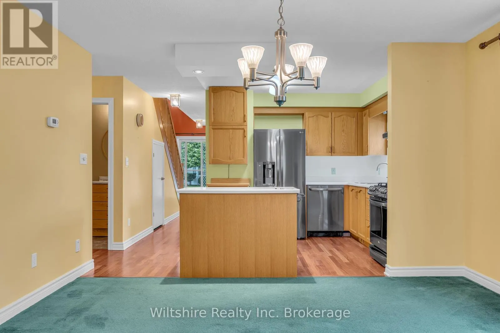 48 SINCLAIR DRIVE