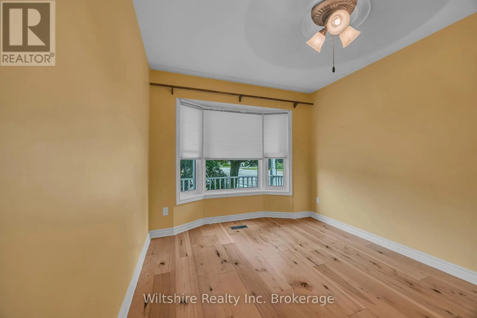 48 SINCLAIR DRIVE