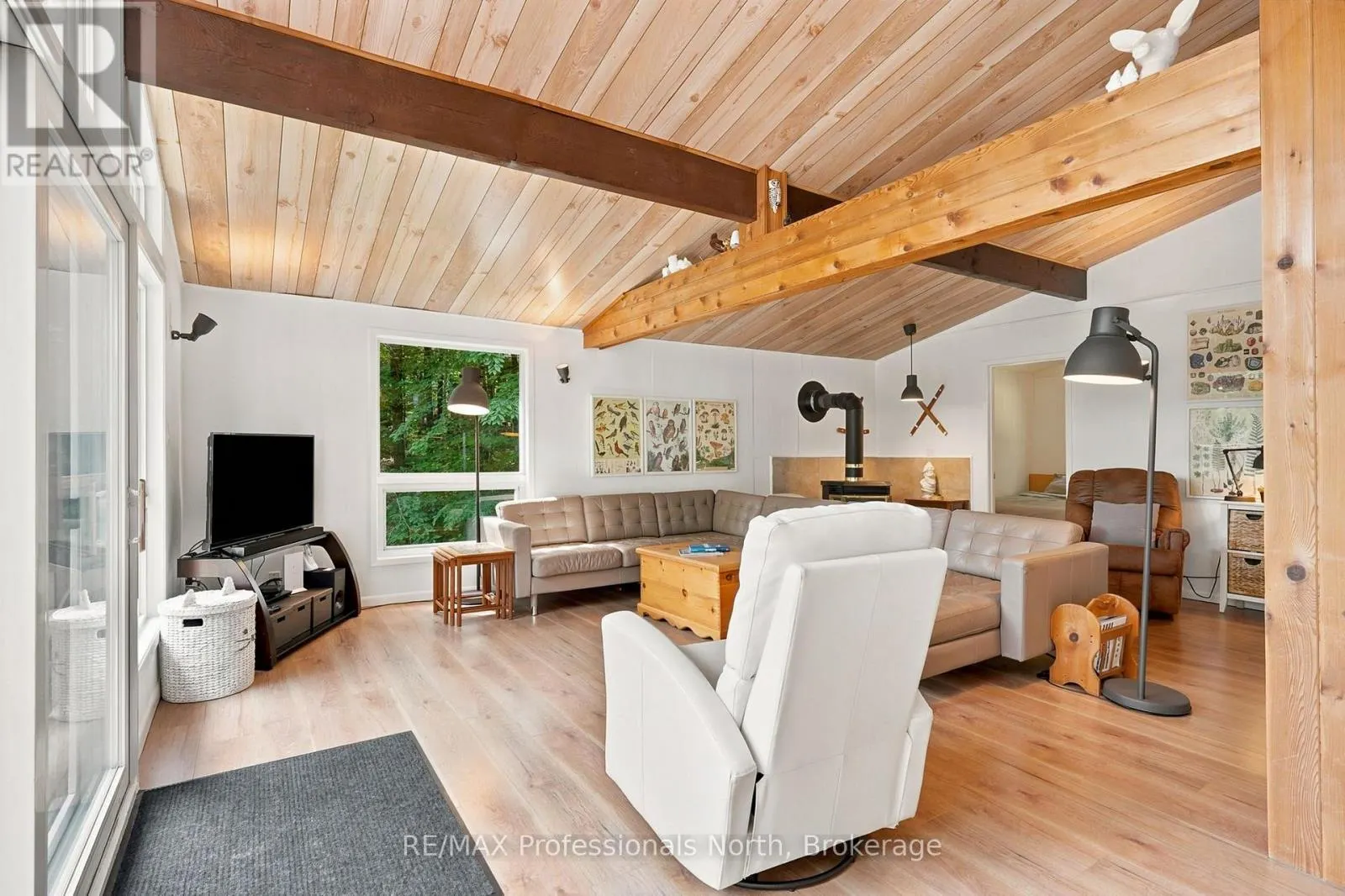 1245 SHERWOOD FOREST ROAD