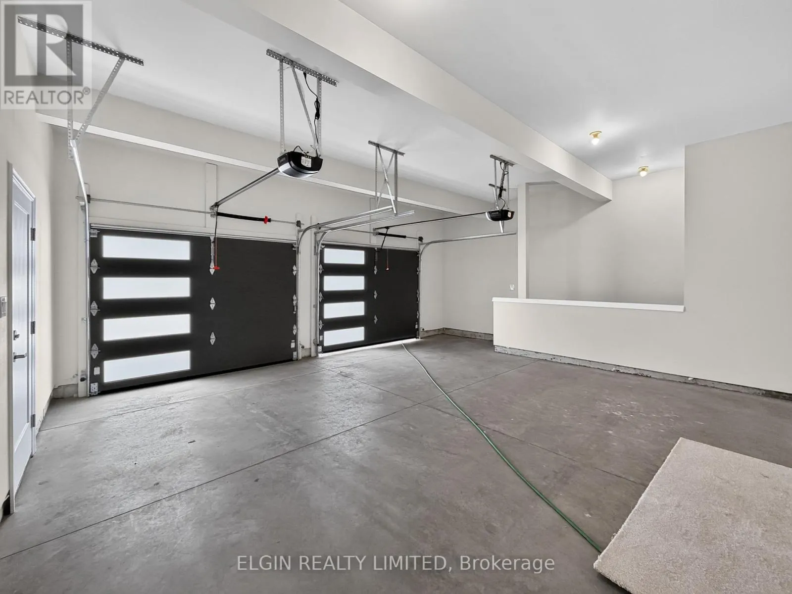 3 FINCH STREET