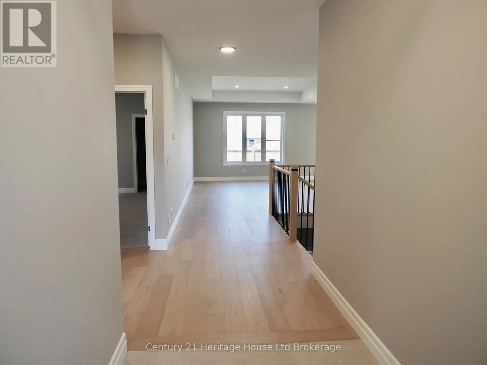 28 SYCAMORE DRIVE