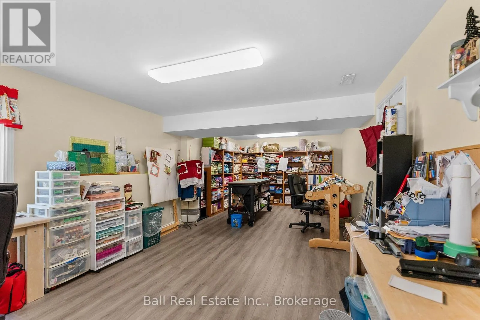 214A CENTRE ROAD