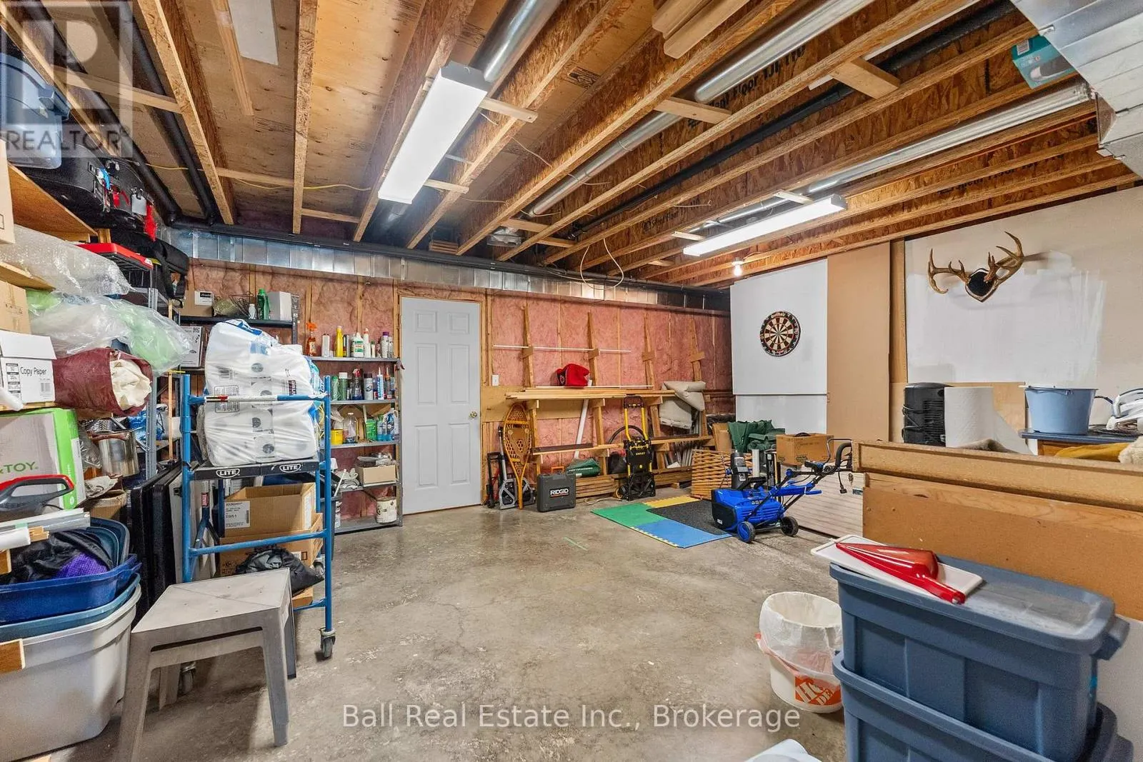 214A CENTRE ROAD