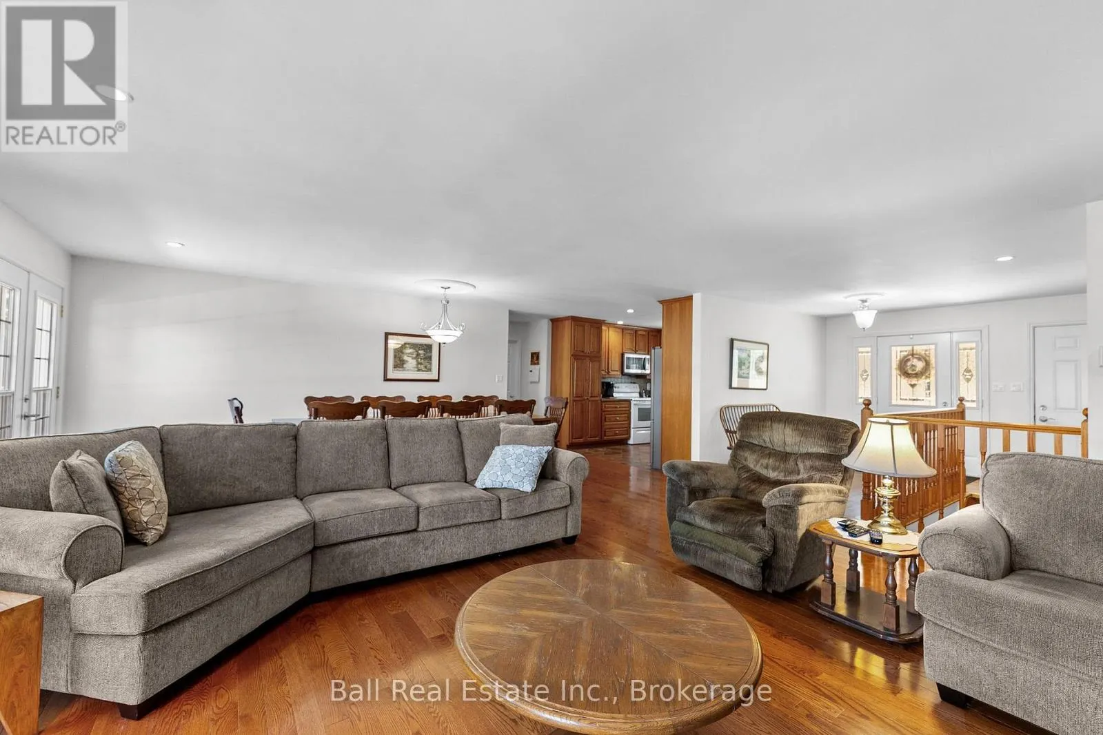 214A CENTRE ROAD