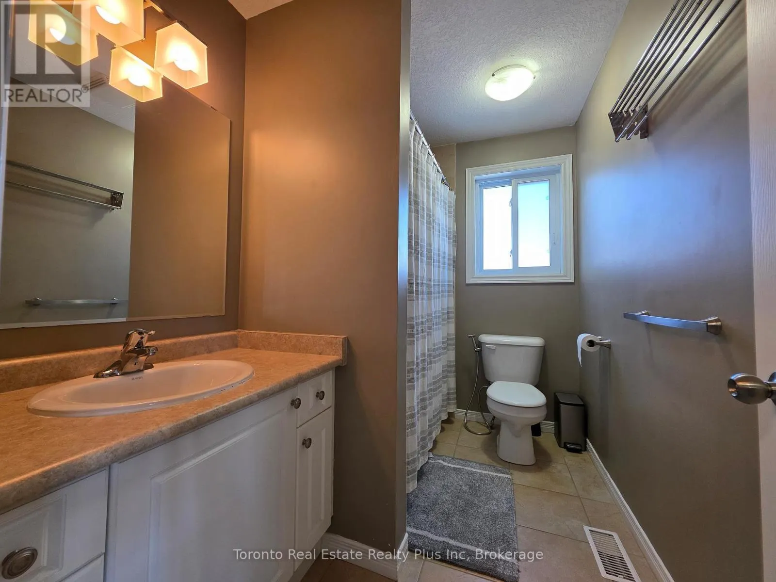16 TALON DRIVE