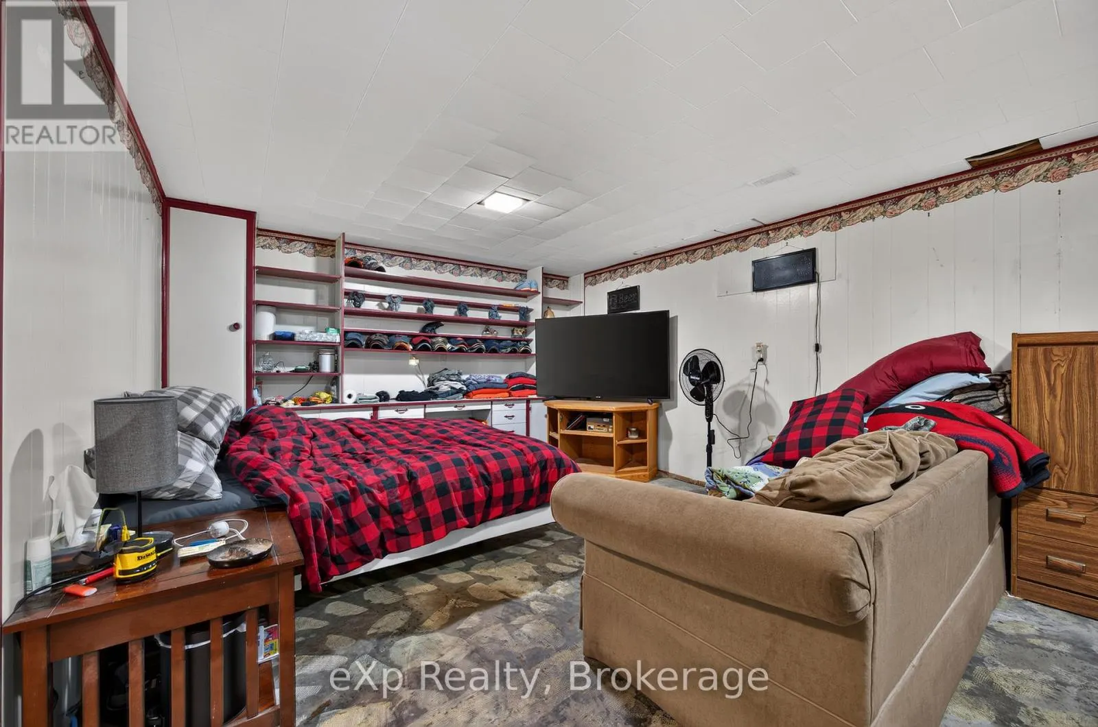 29 CONCESSION STREET E