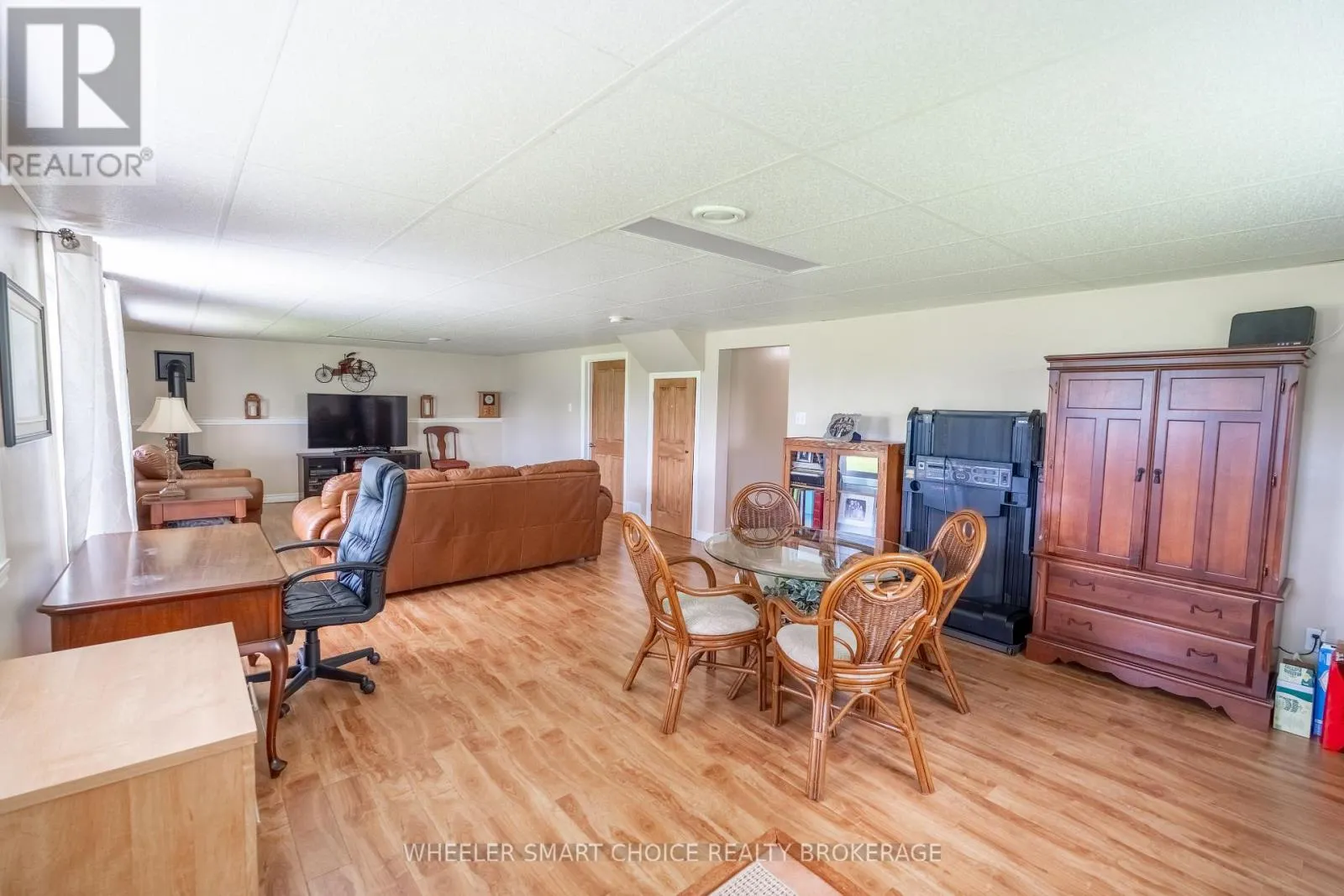6086 CASHION ROAD