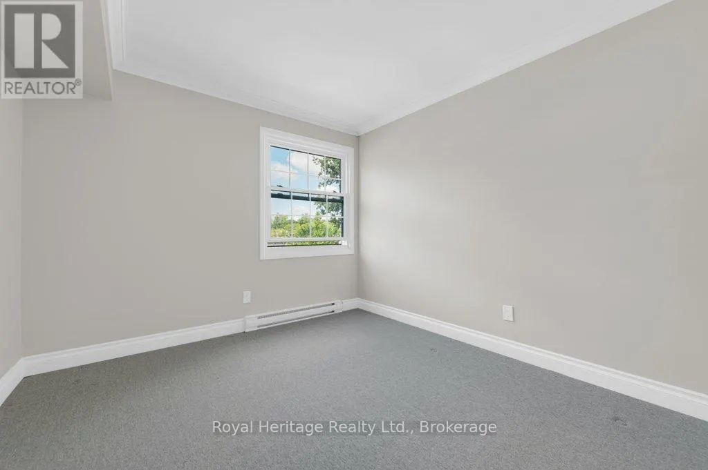 203 - 9 CENTRE STREET #203