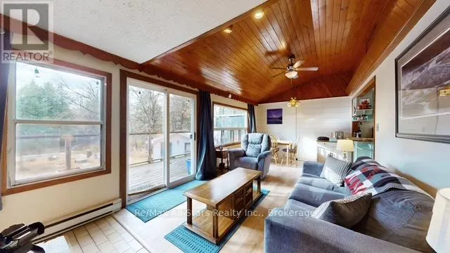 286 EDWINA DRIVE