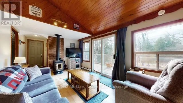 286 EDWINA DRIVE