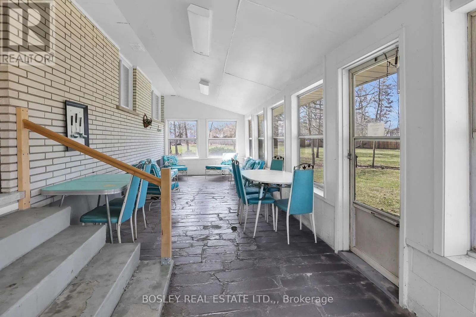 1320 NIAGARA STONE ROAD