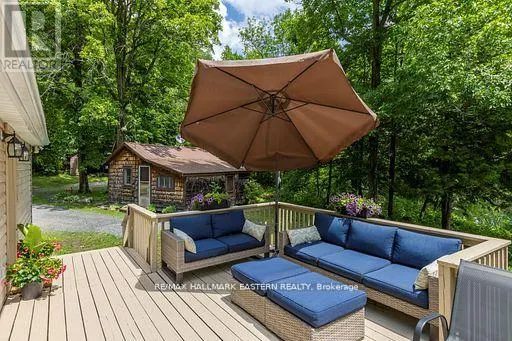 504 PINE POINT LANE