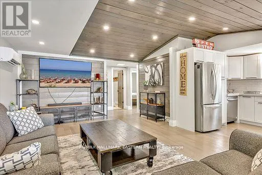 504 PINE POINT LANE