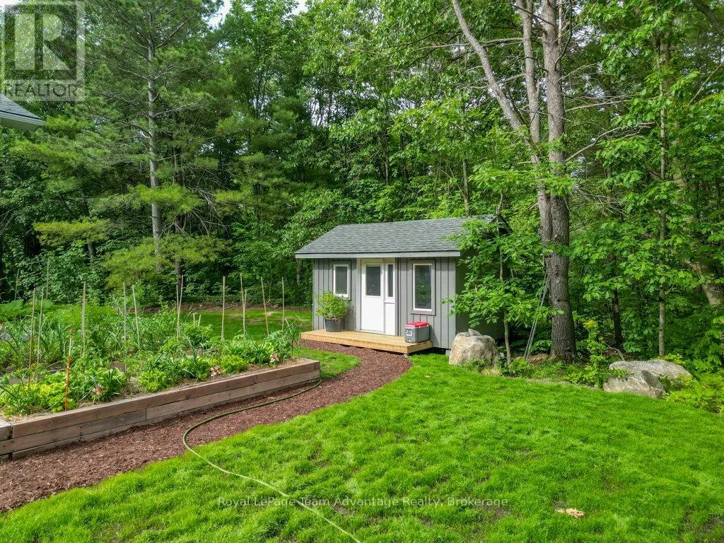 17 HUNTER DRIVE