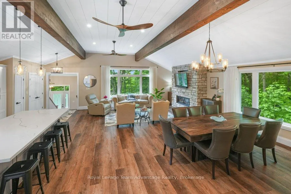 17 HUNTER DRIVE