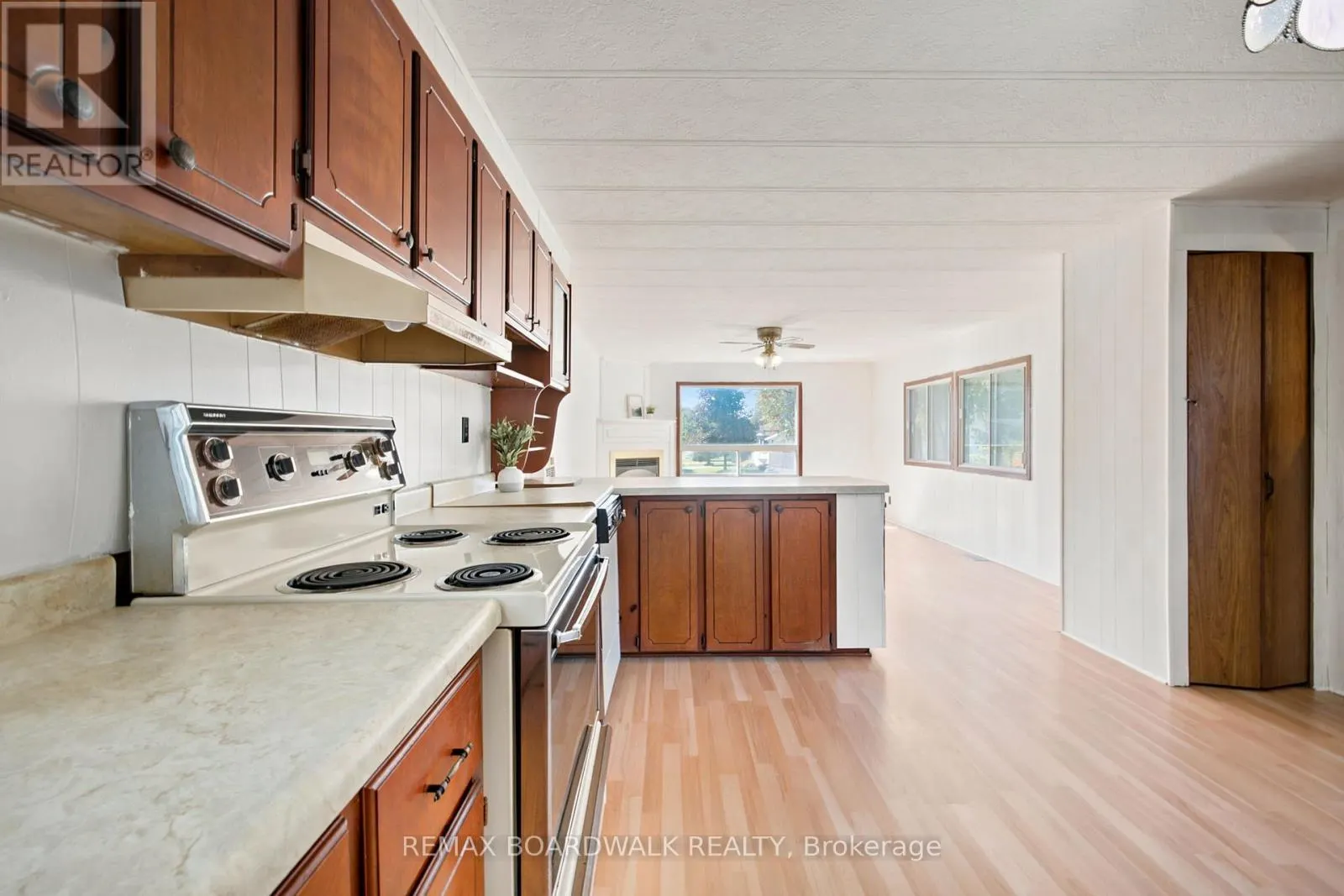 516 MAPLEGROVE ROAD