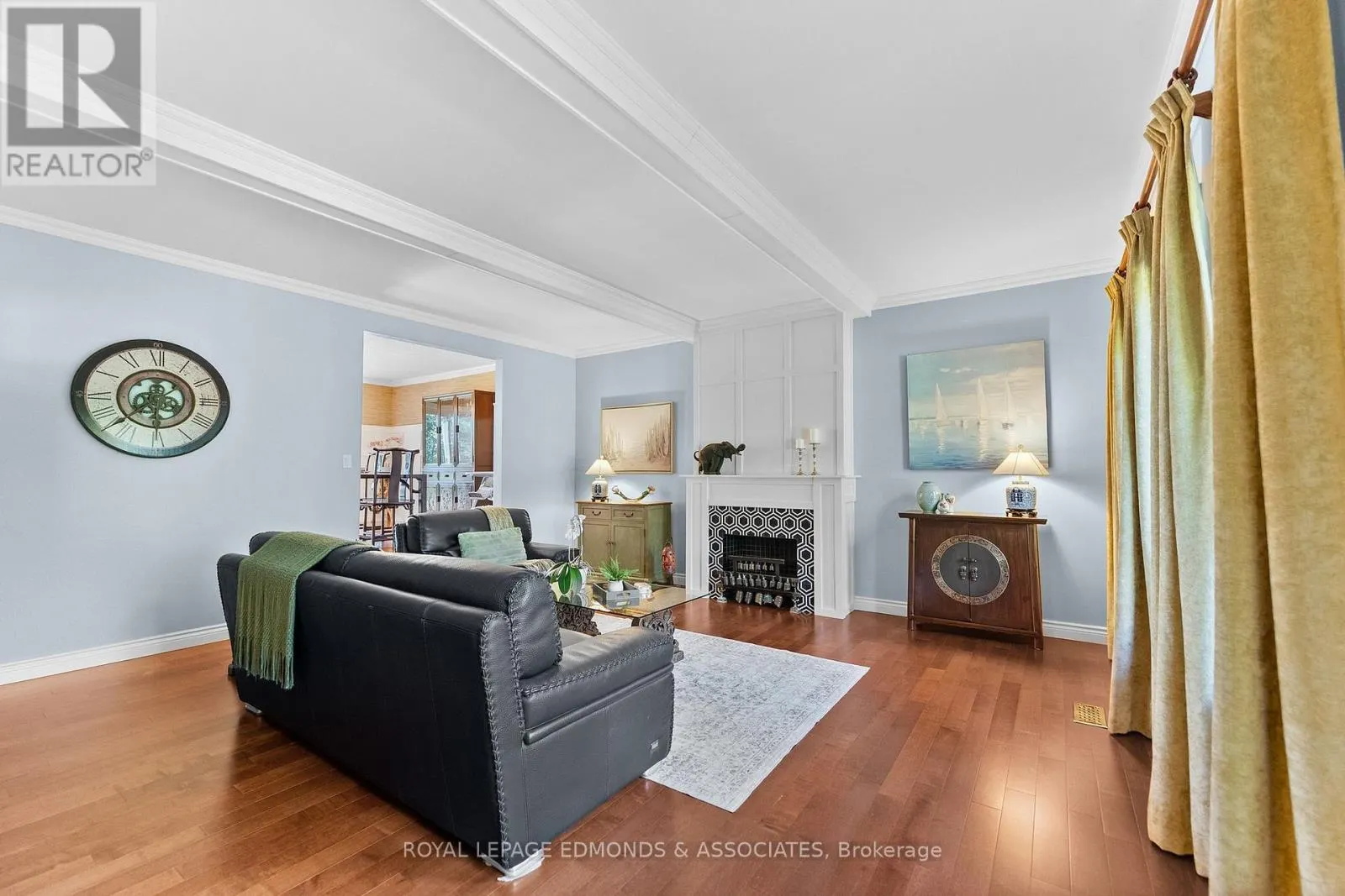 37 SELLEY STREET