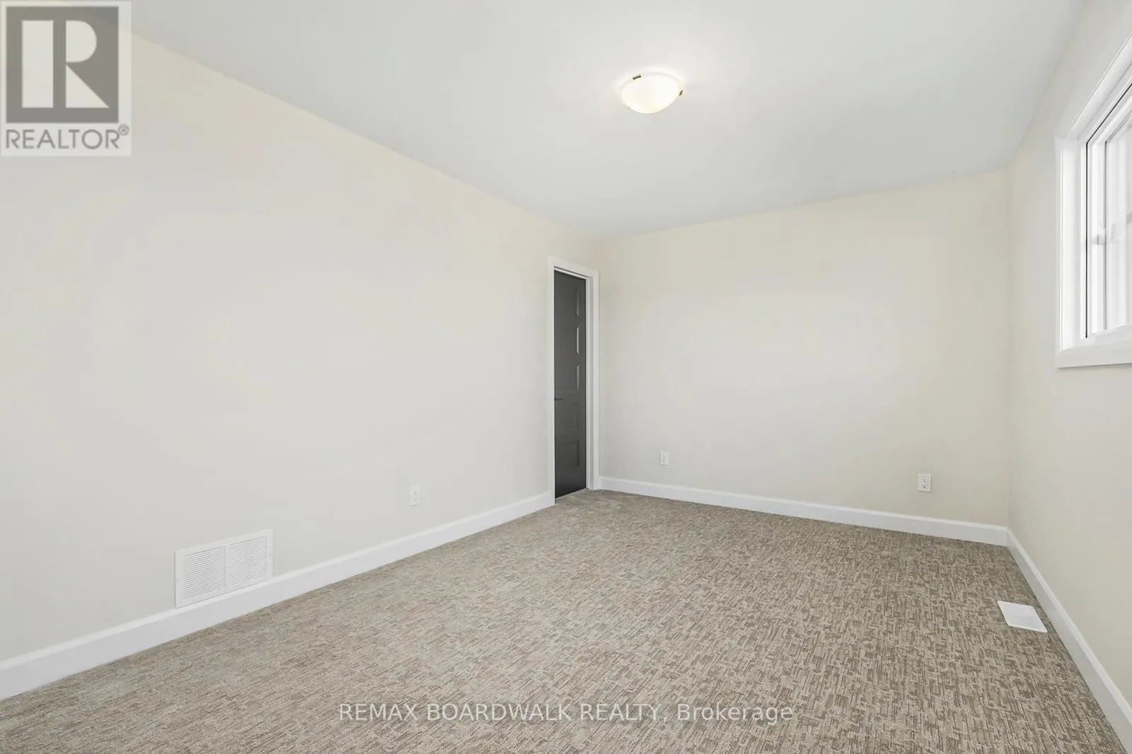 1064 CHABLIS CRESCENT