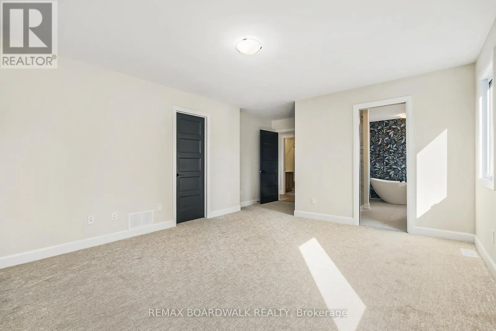 1064 CHABLIS CRESCENT